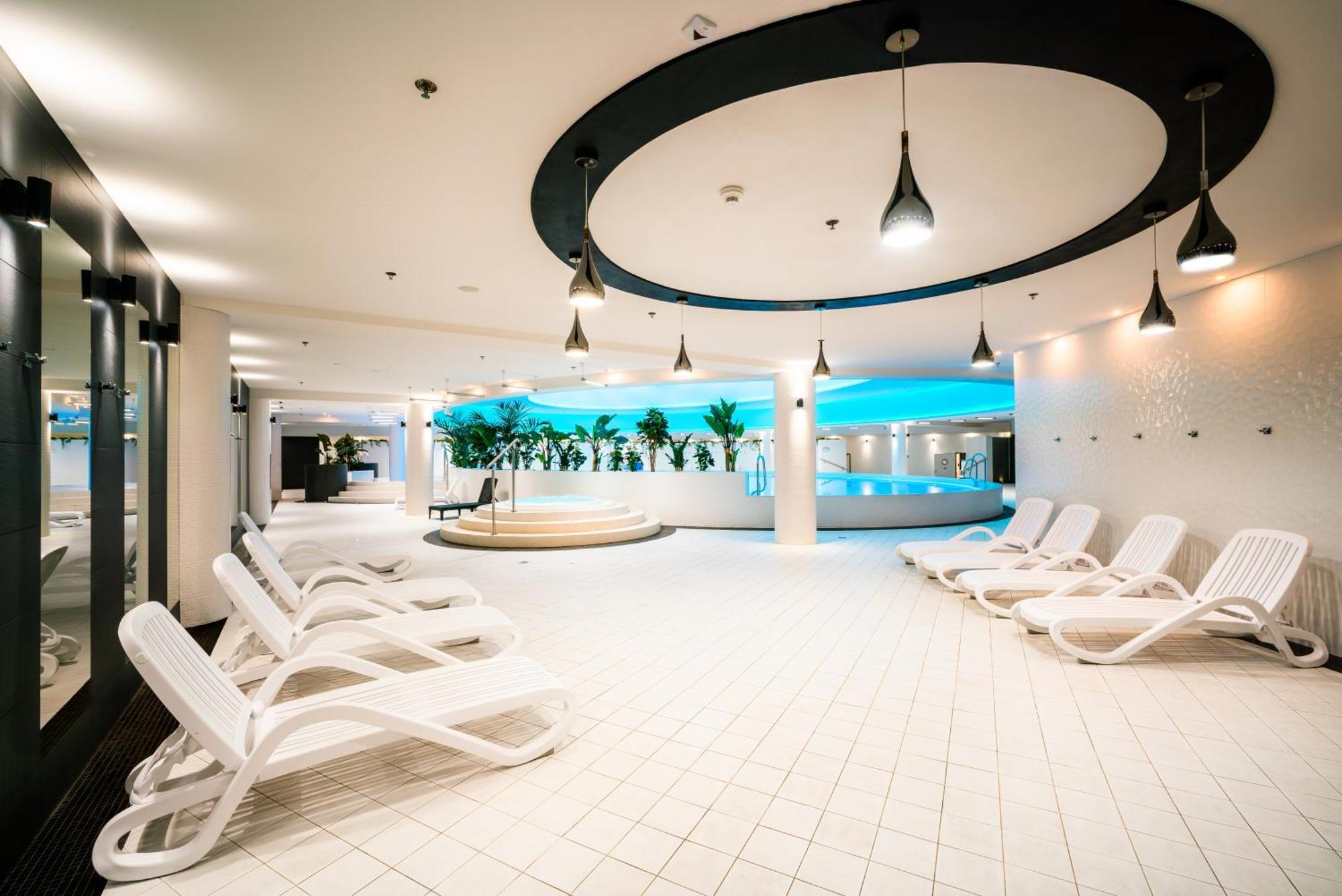Hanza Black & White 17th Floor & Pool Free Parking By Stayly Apartment Stettin