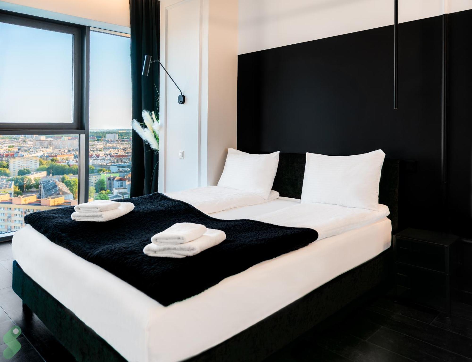 Hanza Black & White 17th Floor & Pool Free Parking By Stayly Apartment Stettin
