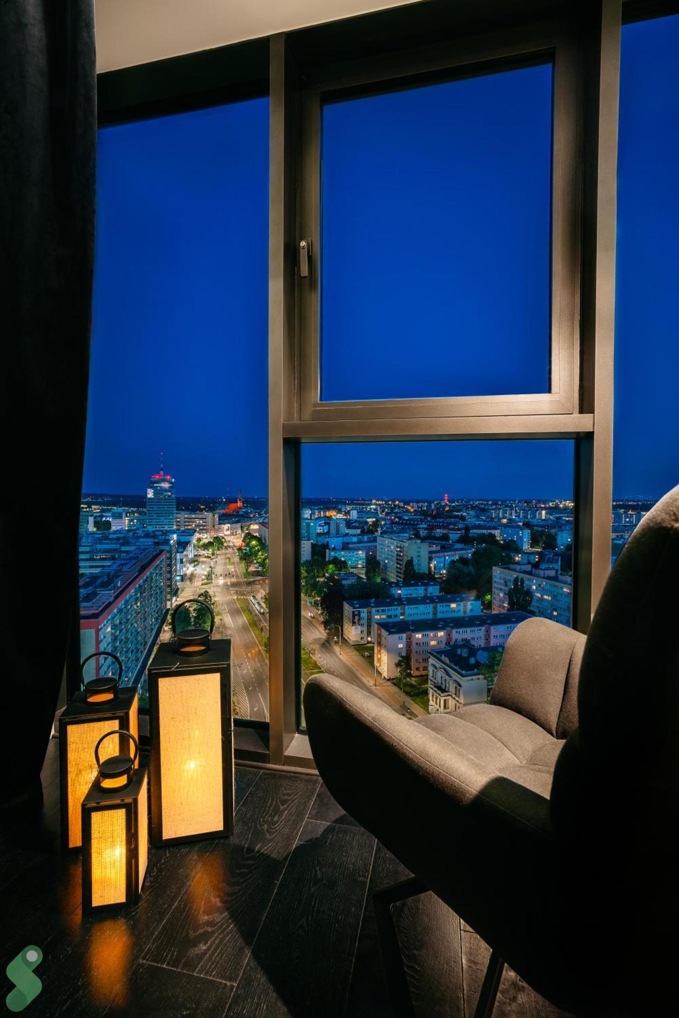 Hanza Black & White 17th Floor & Pool Free Parking By Stayly Stettin